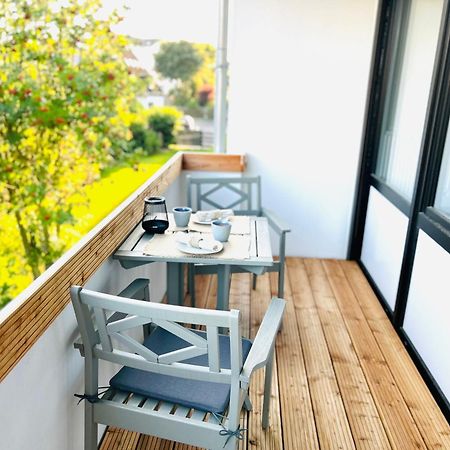 Neu - Frisch Renoviertes Ferienapartment "Waterkant" Büsum Esterno foto
