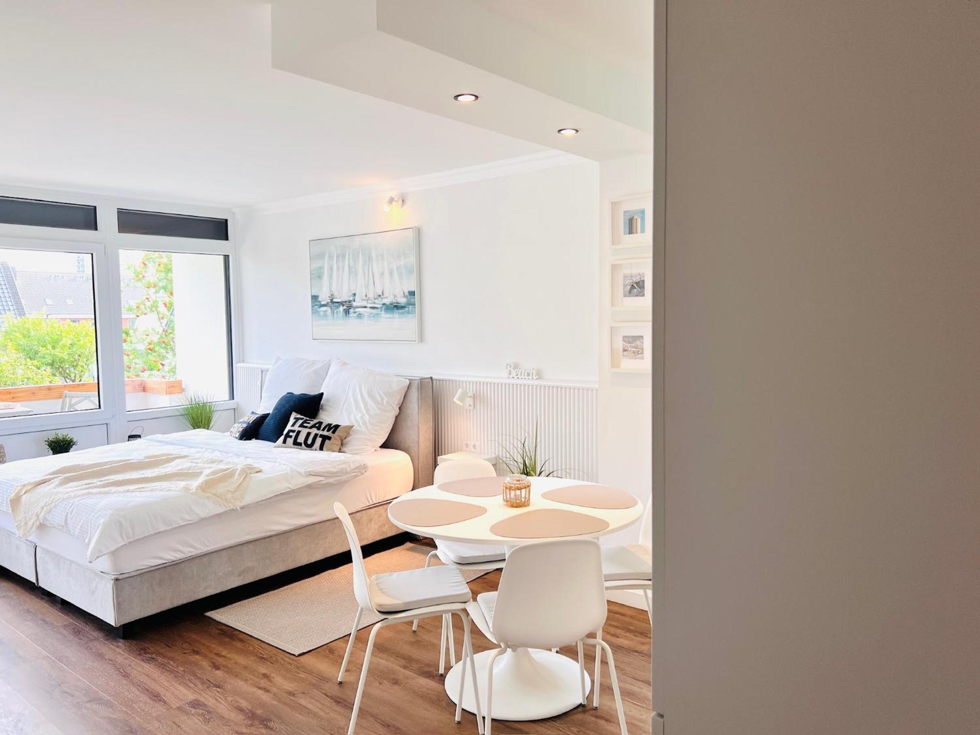 Neu - Frisch Renoviertes Ferienapartment "Waterkant" Büsum Esterno foto